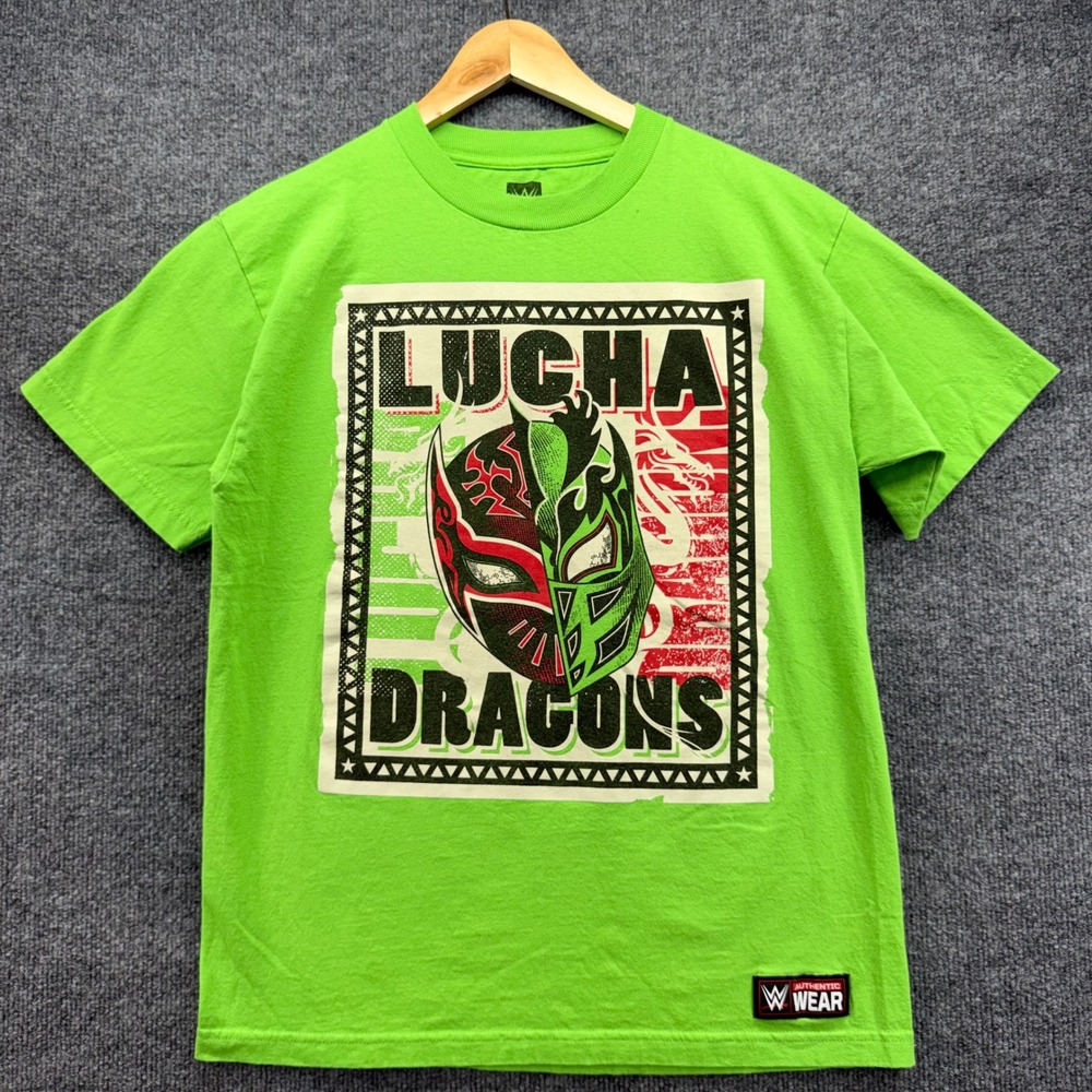 WWE Lucha‎ Dragons Graphic T Shirt Mens Medium Green Authentic Wear Wrestling